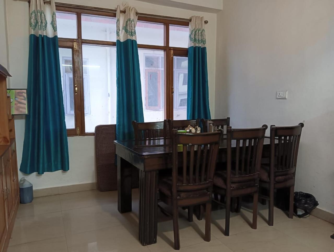 B&B Aston Shimla Hill'S Екстериор снимка