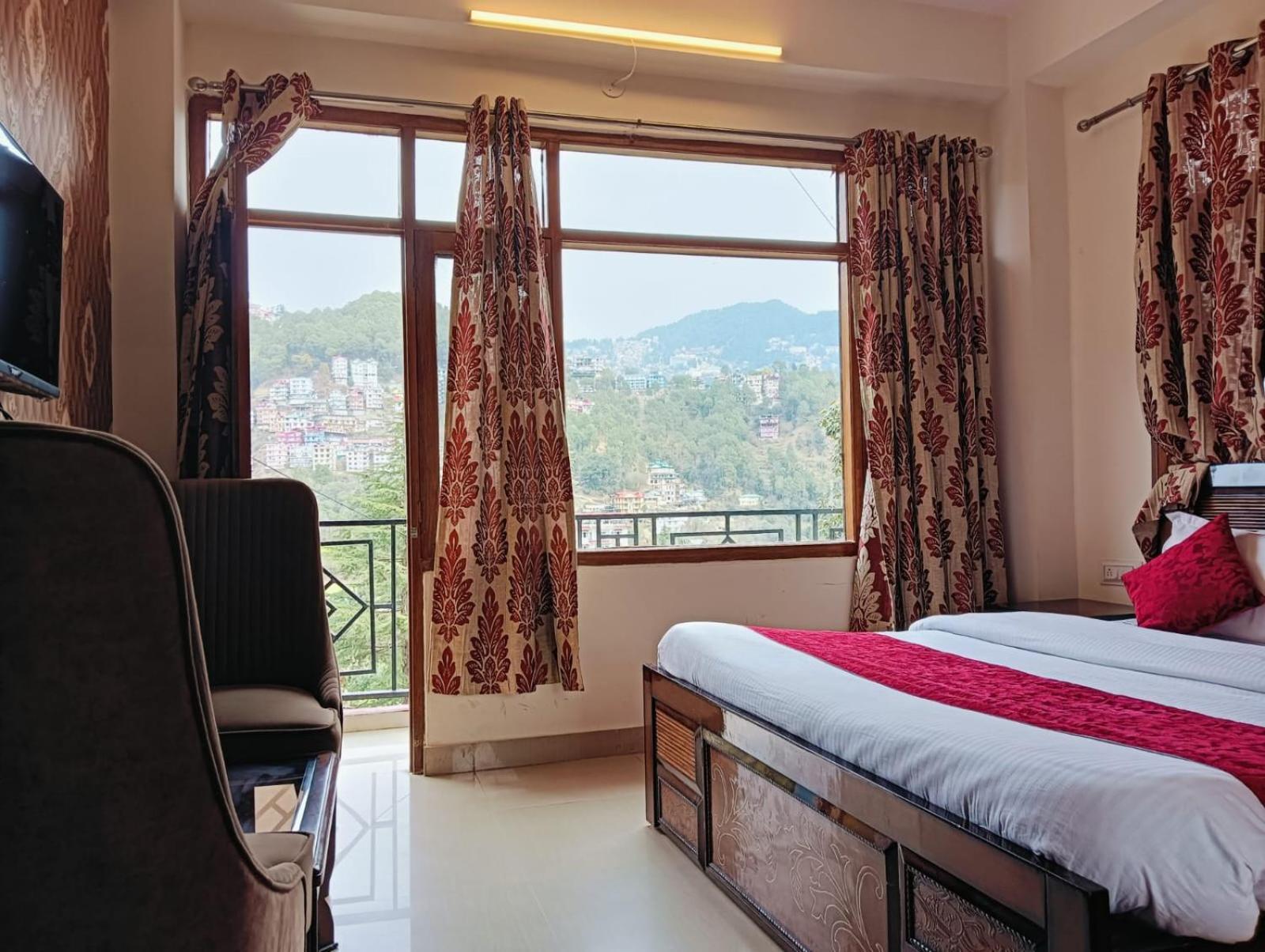 B&B Aston Shimla Hill'S Екстериор снимка