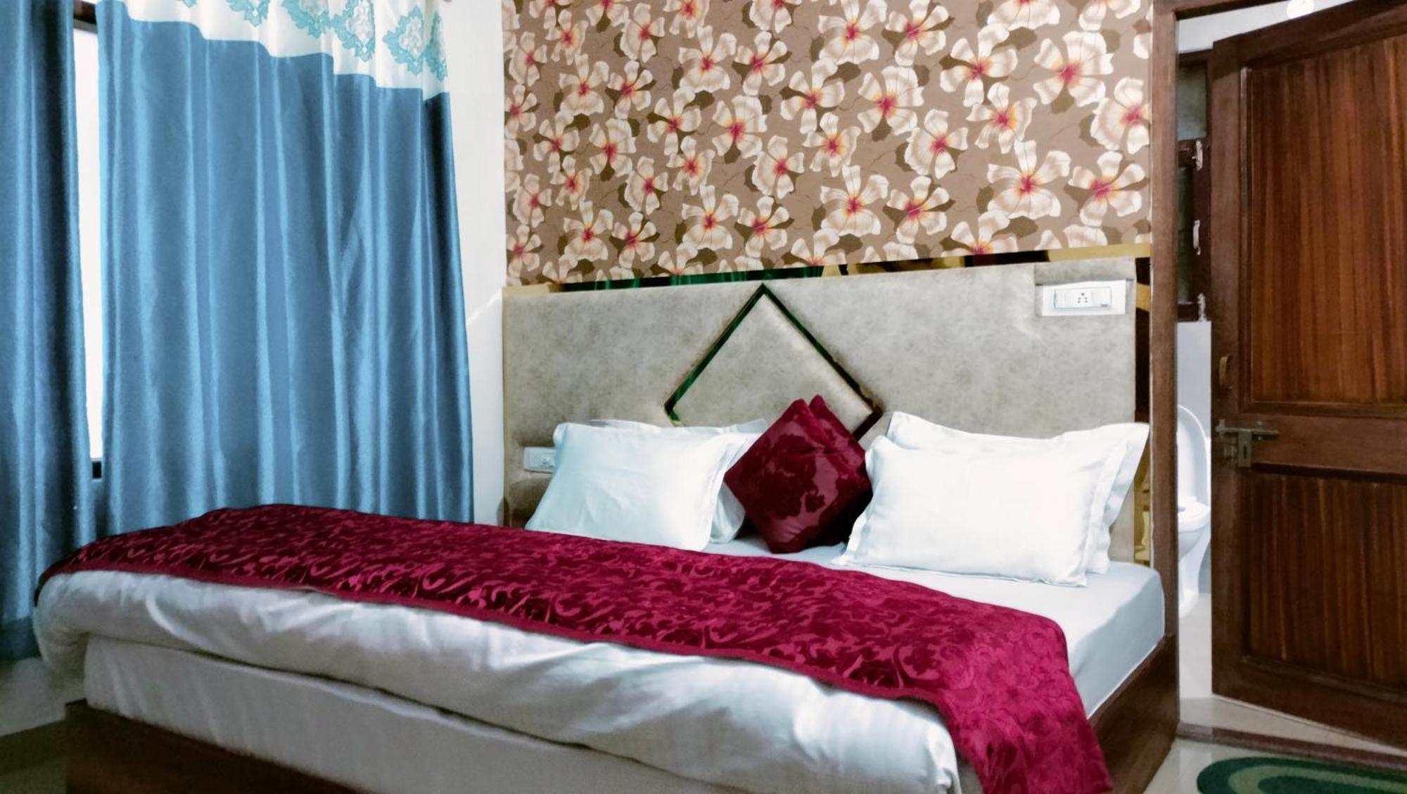 B&B Aston Shimla Hill'S Екстериор снимка
